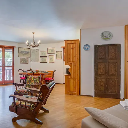 Il Rododendro City Center - Happy Rentals Bardonecchia Exterior photo